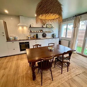 Appartement Charme !appartement Plein Centre A Pieds Parking, Larmor-Plage